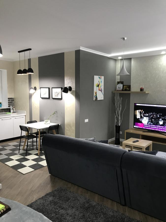Apartment On Vialikaja Trajeckaja グロドノ エクステリア 写真