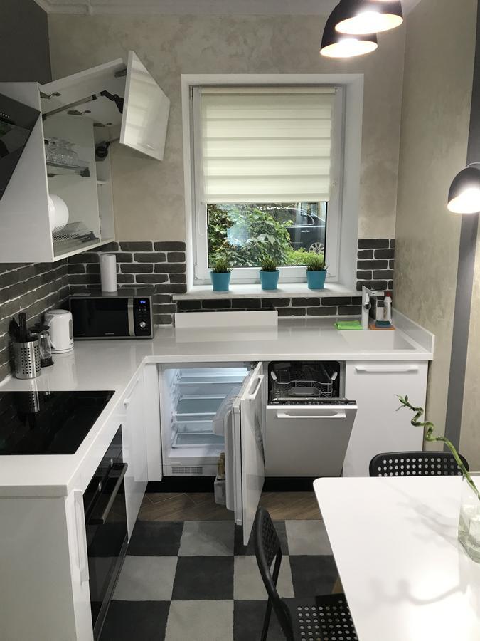 Apartment On Vialikaja Trajeckaja グロドノ エクステリア 写真