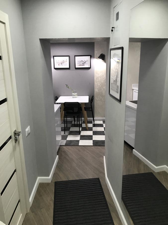 Apartment On Vialikaja Trajeckaja グロドノ エクステリア 写真